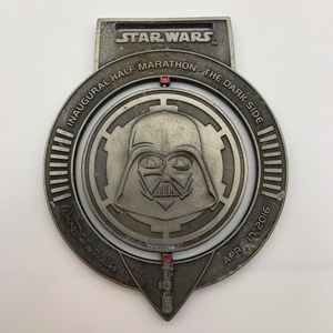 Disney World Star Wars Inaugural Half Marathon The Dark Side April 2016 Medal
